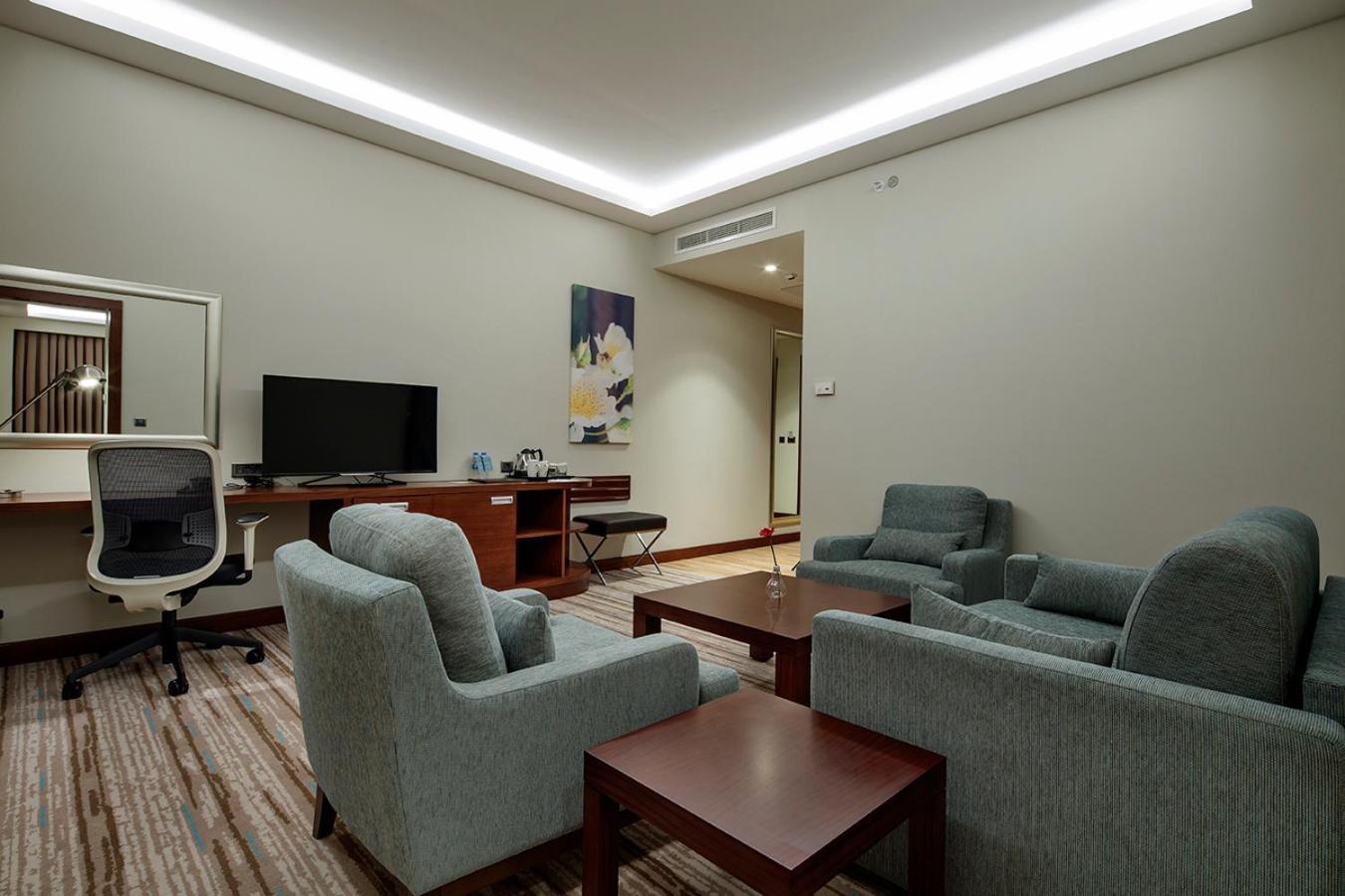 Hilton Garden Inn Çorlu Buitenkant foto