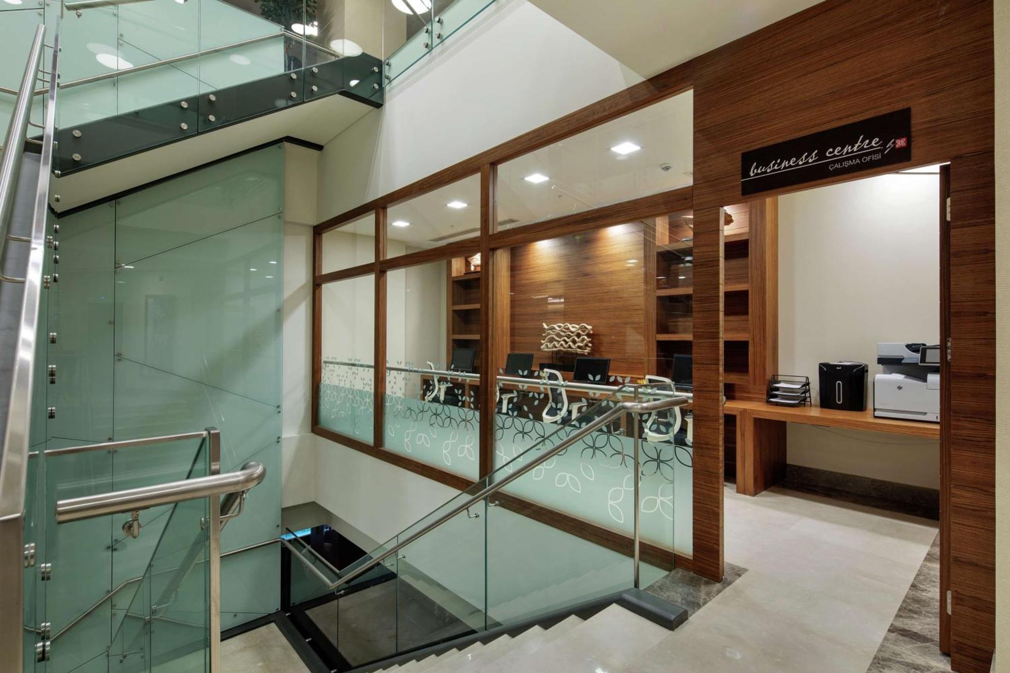 Hilton Garden Inn Çorlu Buitenkant foto